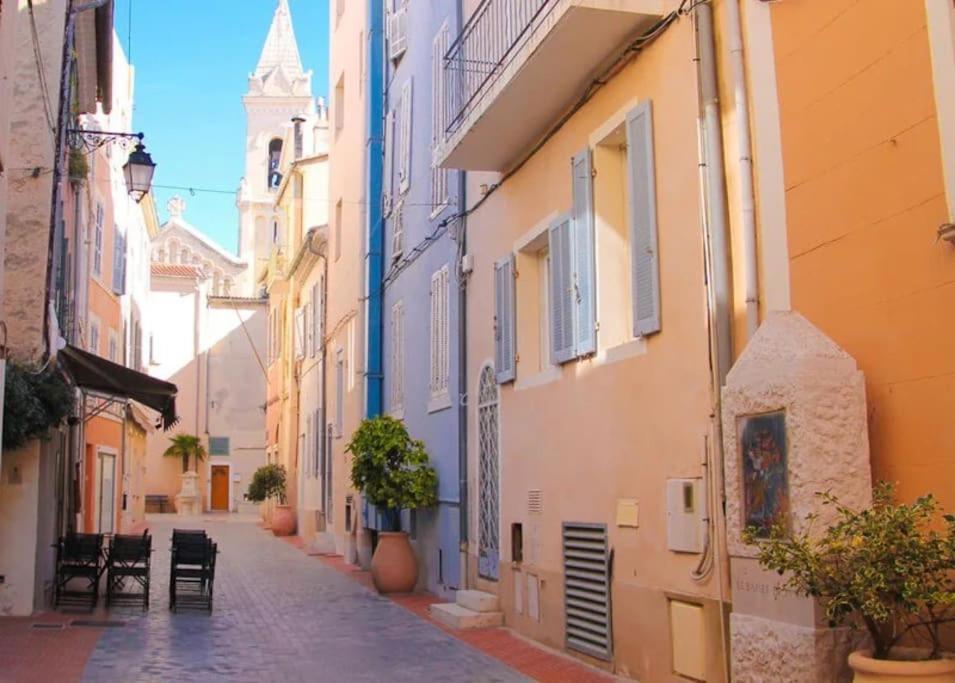 Apartamento Sanary Sunset Votre Cocon Au Coeur Du Port Exterior foto